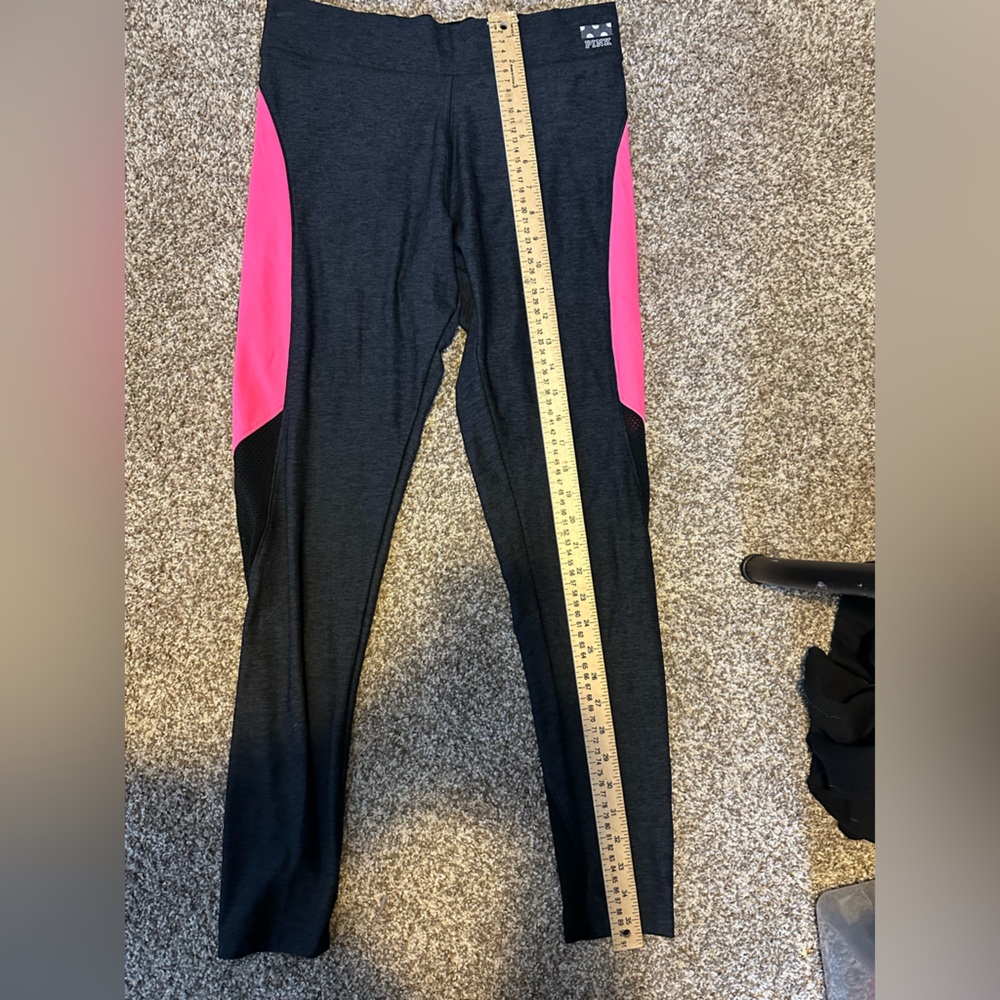 Victoria’s Secret Ultimate Hot Pink Black Mesh High-Waist Yoga Leggings Size M - Picture 8 of 9